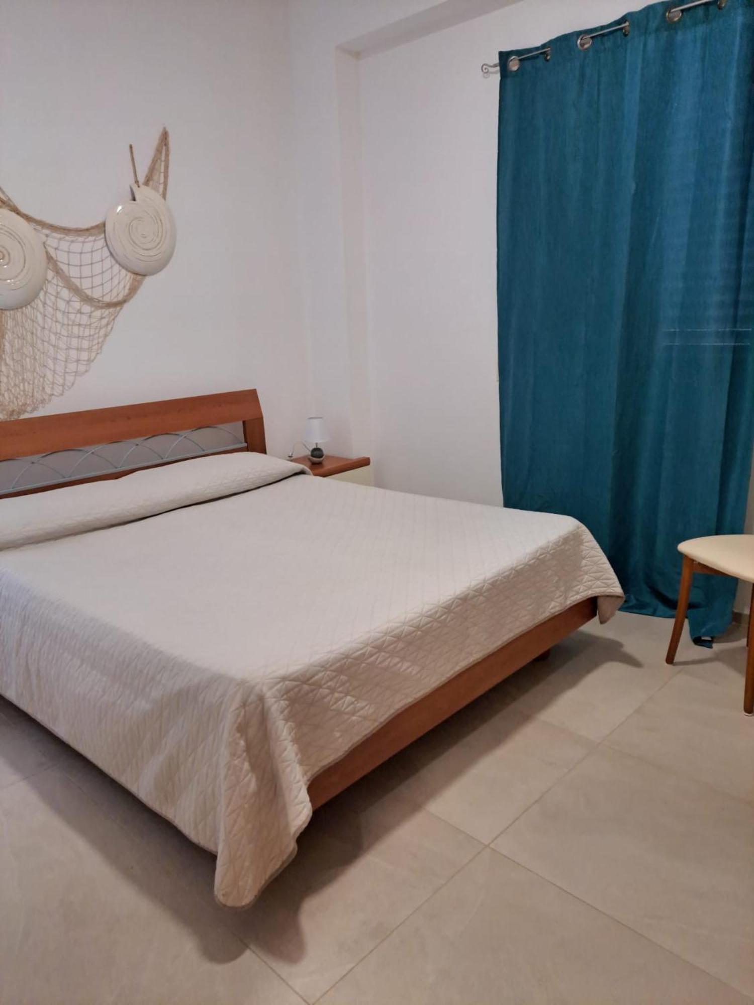 Casa Vacanze Il Giardino Dei Girasoli Marina di Ragusa Buitenkant foto