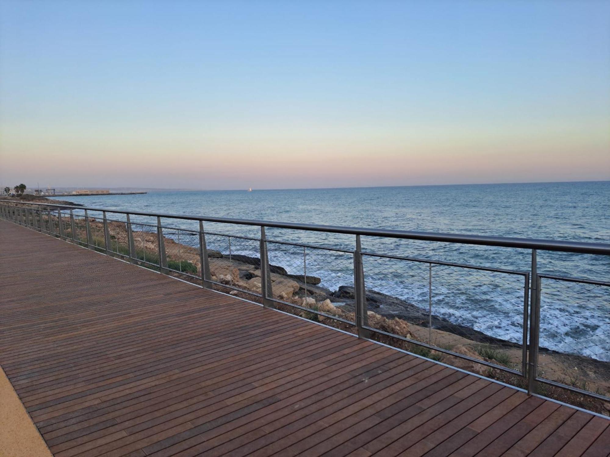 Casa Vacanze Il Giardino Dei Girasoli Marina di Ragusa Buitenkant foto